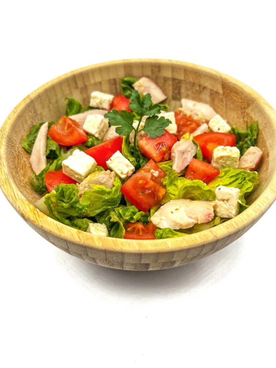 Salade poulet, tomates et feta - Santé gourmet